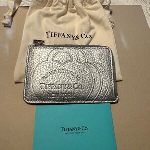 Tiffany & Co.| Silver Zip Card Wallet